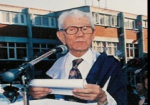 Prof. Dr. Ata Atun Yazd : Babam